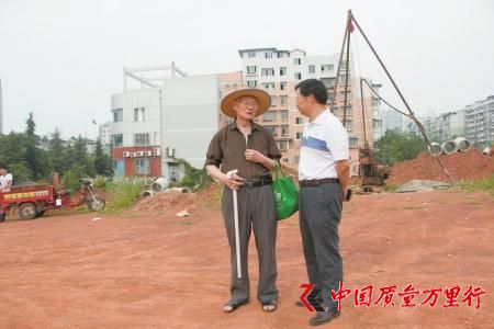�����У����뻷�����Ÿ����˽�����