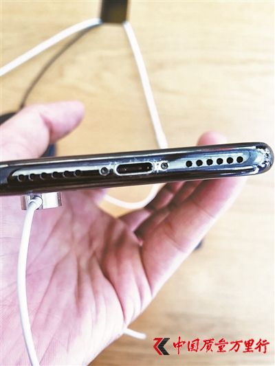 iPhone X�������ص�û��ֱ�ӣ�ƻ����Ӧ���û��ܱ���