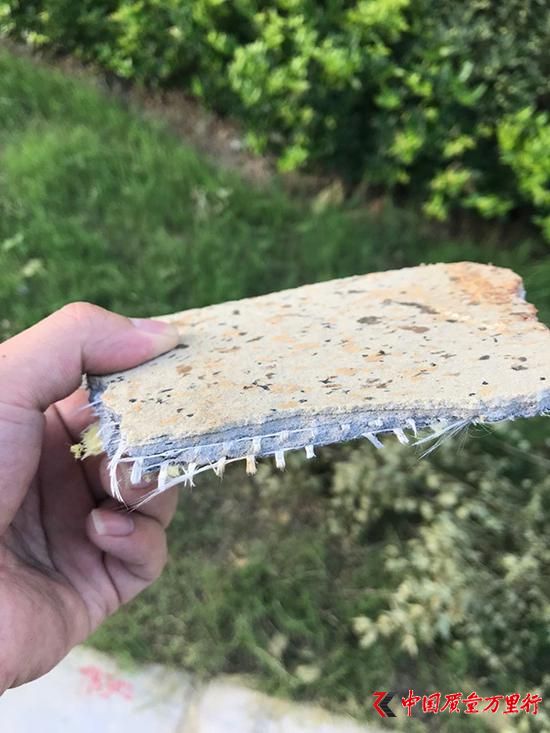 ��Լ0.5���׵�ˮ��㣬�ڲ����������״�