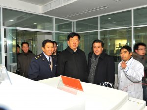 κ���Ҹ��ֳ��ڽ��ϯ�ڰ�ֱͨ�����ֳ���Ħ������