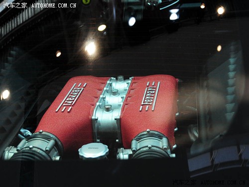 ����֮�� ������ 458 italia 2011�� 4.5l ������