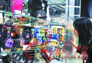���ھ��ۿɵ���һƿ23Ԫ�г���Ͷ�Ҫ��������Ԫ