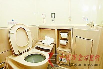 一个卫生间纸巾盒1125元 动车奢侈采购乘客买单