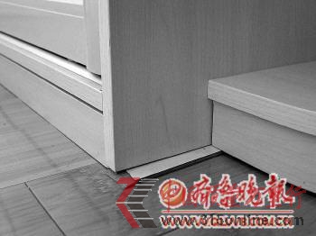 �����治ƽ����ֻ����ľ�����������(ͼƬ�ɵ������ṩ)