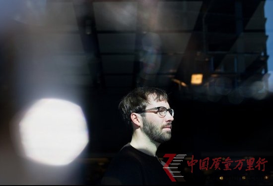 伯格的回归:Twitter如何重建谷歌秘密武器