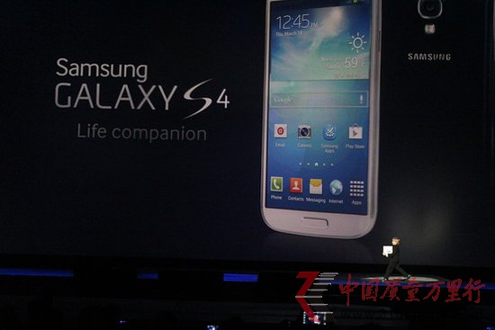 三星押宝Galaxy S4软件会重蹈iPhone 5覆辙?